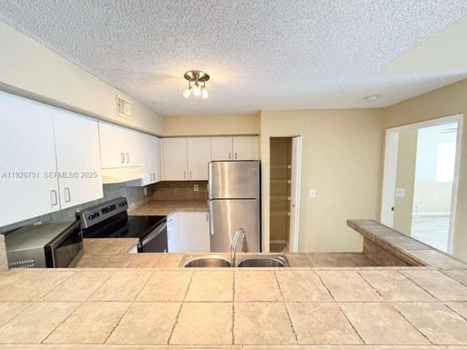 1721 Village Blvd # 305, West Palm Beach FL 33409