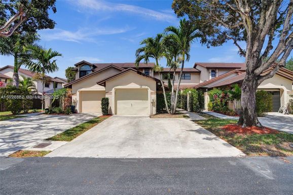 13705 SW 101st Ter # 13705, Miami FL 33186