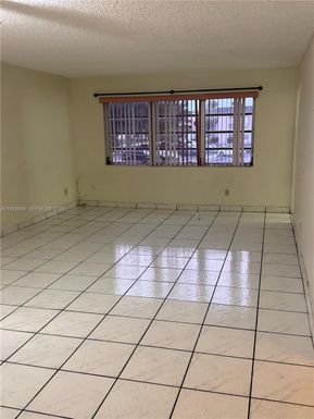 1400 NE 191st St # 222, Miami FL 33179