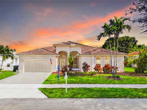 2835 Fairways Dr, Homestead FL 33035
