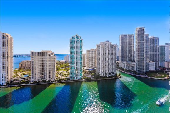 335 S Biscayne Blvd # 3003, Miami FL 33131