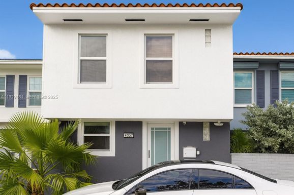 1987 NE 123rd St, North Miami FL 33181