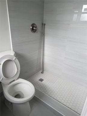 13828 Harrison St, Miami FL 33176