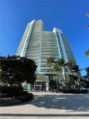 1000 S Pointe Dr # 308, Miami Beach FL 33139