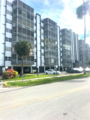400 Diplomat Pkwy # 403, Hallandale Beach FL 33009
