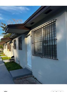 3120 NW 19th Ave # 1, Miami FL 33142