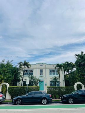1027 Euclid Ave # 3, Miami Beach FL 33139