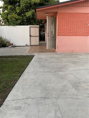 4455 NW 169th Ter # 1, Miami Gardens FL 33055