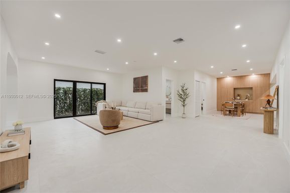 1344 SW 18th St, Miami FL 33145