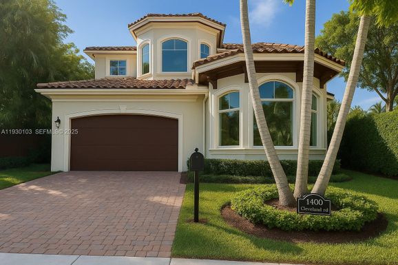 1490 Cleveland Rd, Miami Beach FL 33141