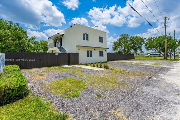 21845 Goulds Ave # 202, Miami FL 33170