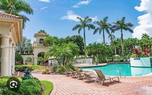 2200 NW 72nd Way # 2200, Pembroke Pines FL 33024