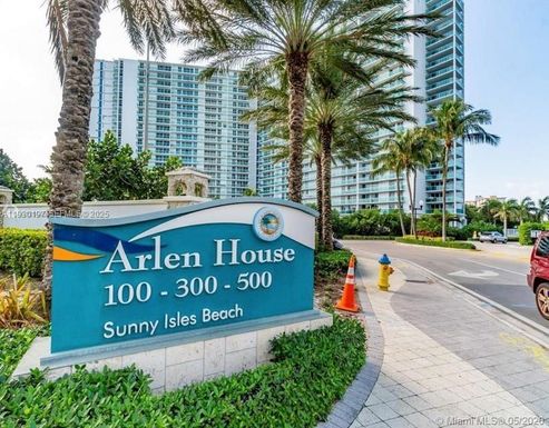 100 Bayview Dr # 309, Sunny Isles Beach FL 33160