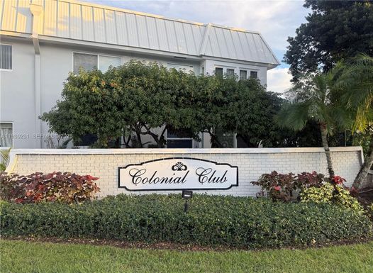 7 Colonial Club Dr # 302, Boynton Beach FL 33435