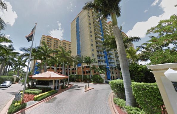 5077 NW 7th St # 416, Miami FL 33126