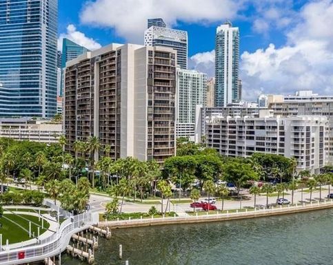 1450 Brickell Bay Dr # 1606, Miami FL 33131