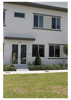 10445 NW 66th St # 10445, Doral FL 33178