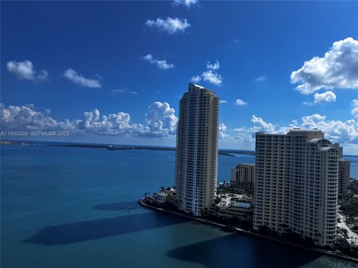 335 S Biscayne Blvd # 2701, Miami FL 33131
