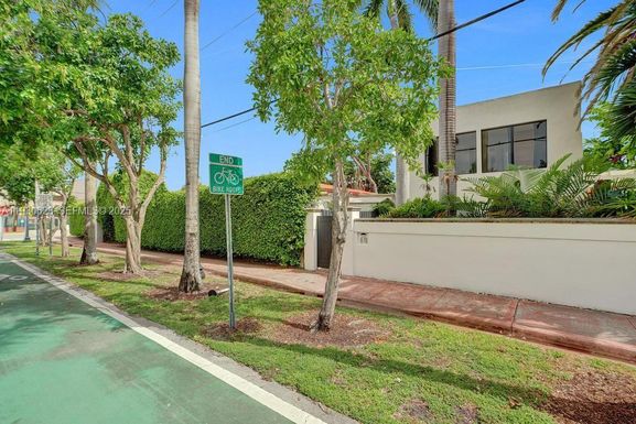 615 W 42 STREET, Miami Beach FL 33140