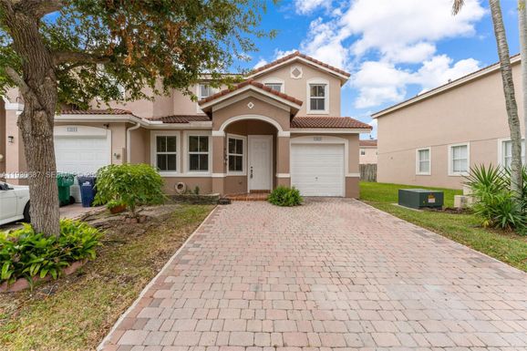 13820 SW 275th St, Homestead FL 33032