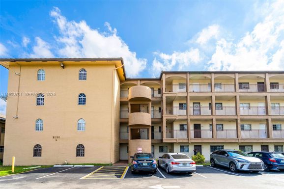 8851 NW 119th St # 4304, Hialeah Gardens FL 33018