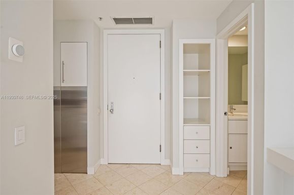 888 Brickell Key Dr # 601, Miami FL 33131