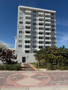 465 Ocean Dr # 507, Miami Beach FL 33139