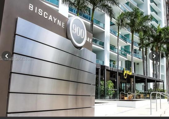 900 Biscayne Blvd # 3704, Miami FL 33132