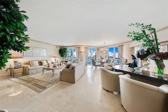 2600 Island Blvd # 703, Aventura FL 33160