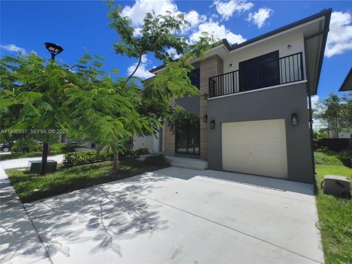 1167 NW 2nd St, Florida City FL 33034