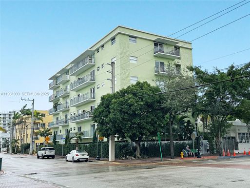 363 Washington Ave # 25, Miami Beach FL 33139