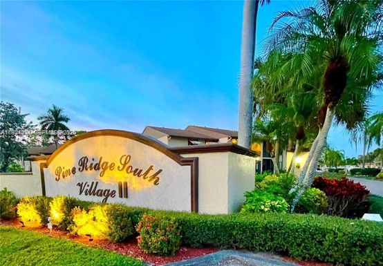 224 Pine Hov Cir # 2, Green Acres FL 33463