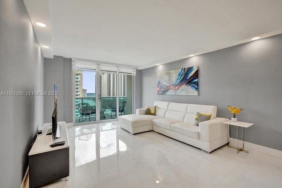 19380 Collins Ave # 1104, Sunny Isles Beach FL 33160