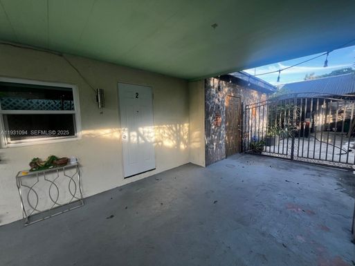 8500 NW 179th St # 8500, Hialeah FL 33015