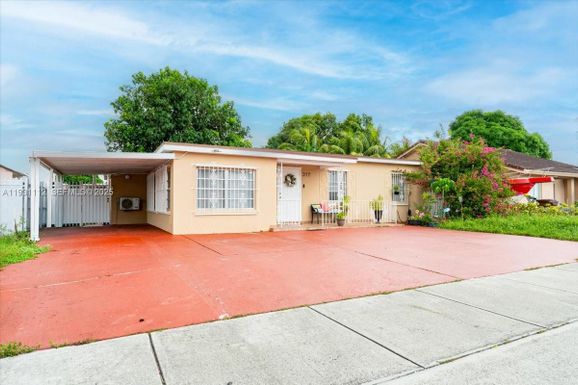 317 W 36th St # 2, Hialeah FL 33012