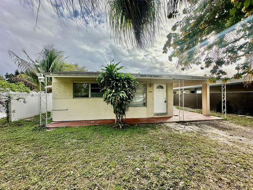 6154 Flagler St, Hollywood FL 33023