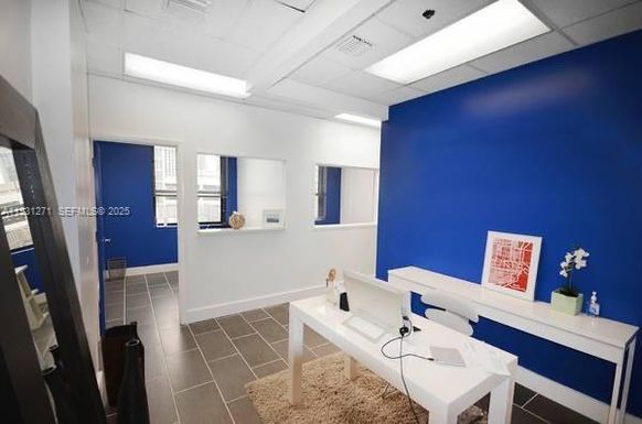 168 SE 1 St # 501, Miami FL 33131