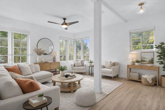 1009 Meridian Ave # 16, Miami Beach FL 33139