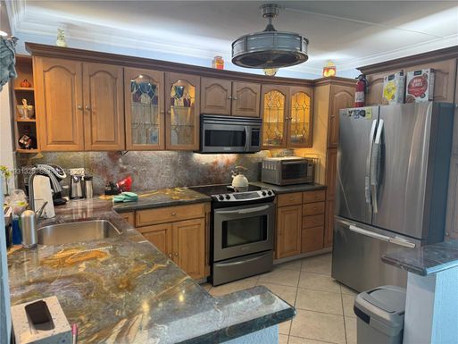 2731 NE 14th St Cswy # 324, Pompano Beach FL 33062