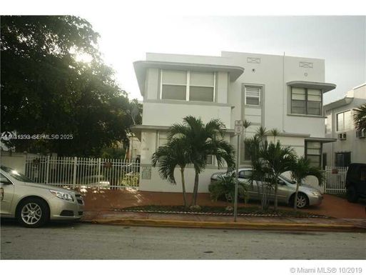6830 Harding Ave # 2, Miami Beach FL 33141