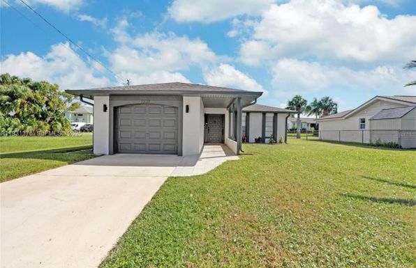 7332 Mako Dr, Other City - In The State Of Florida FL 34667