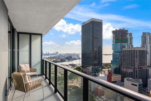 159 NE 6th St # 2608, Miami FL 33132