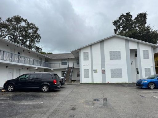 2750 SW 10th Ter # 14, Miami FL 33135