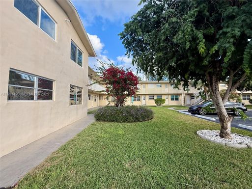 1301 N 12th Ct # 4B, Hollywood FL 33019