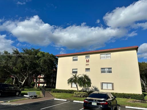251 SW 134th Way # 314M, Pembroke Pines FL 33027