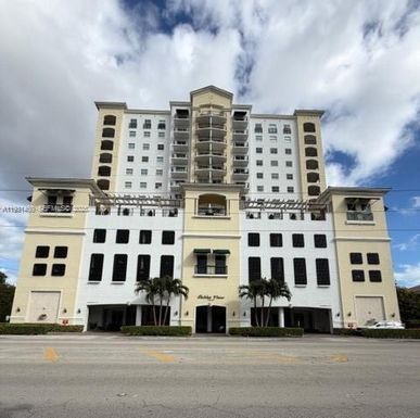 1627 SW 37th Ave # 406, Miami FL 33145