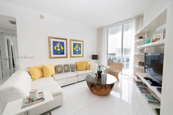 15901 Collins Ave # 1005, Sunny Isles Beach FL 33160