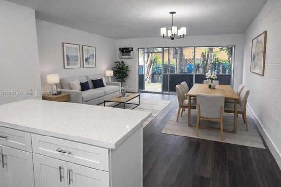 638 NE 166th St # 4, Miami FL 33162