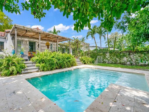 419 SW 30th Rd, Miami FL 33129