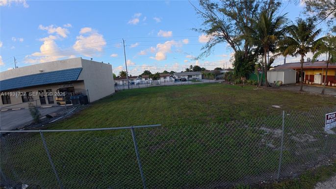 168 4215, Miami Gardens FL 33055